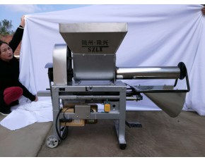 大量現(xiàn)貨裝袋機 食用菌設(shè)備廠家直銷